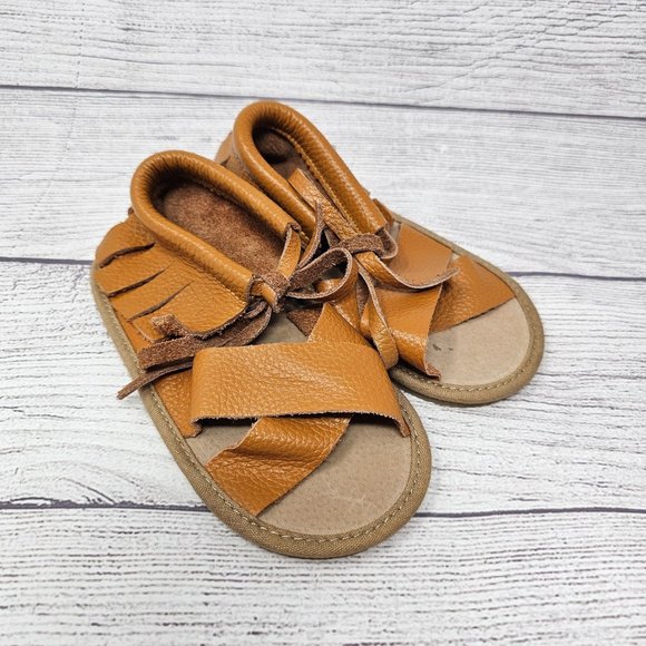 Fringed Moccasin leather‎ sandals childrens size 6 - Picture 2 of 9